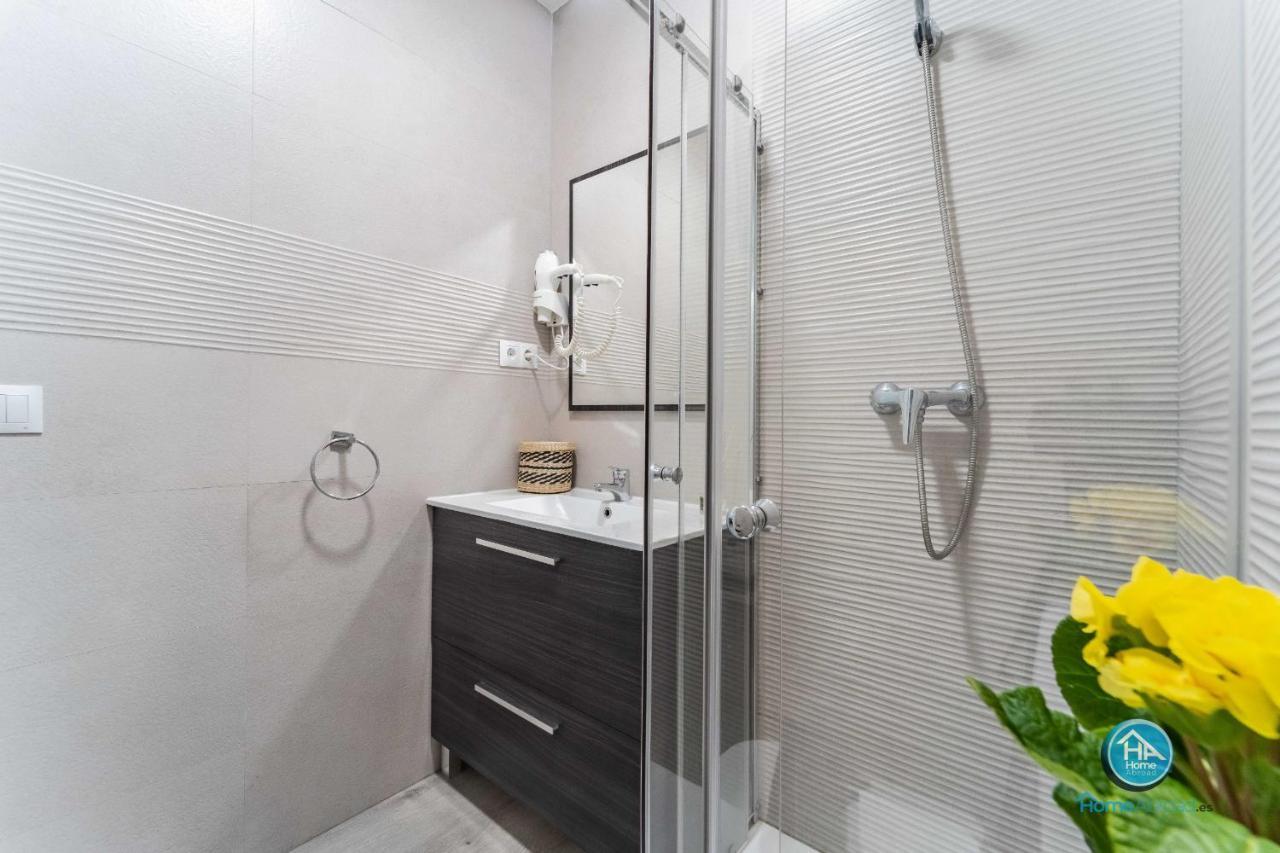 Modern Boutique Stay In The Heart Of Madrid Exterior photo